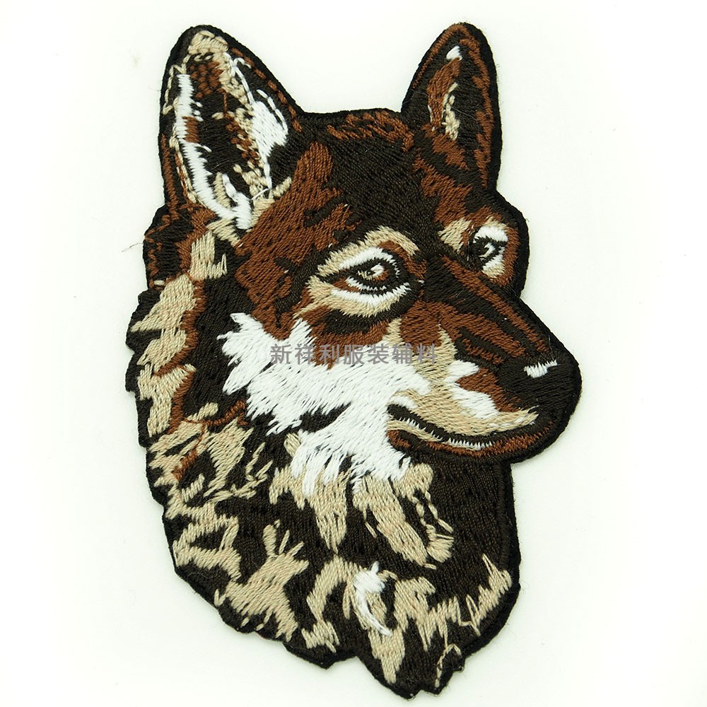 東莞廠家定做卡通繡花布貼公雞補丁貼定制服裝包包輔料商標批發